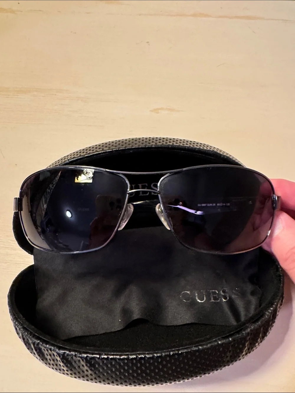 GUESS Men’s Black and Silver Aviator Sunglasses with Branded Case